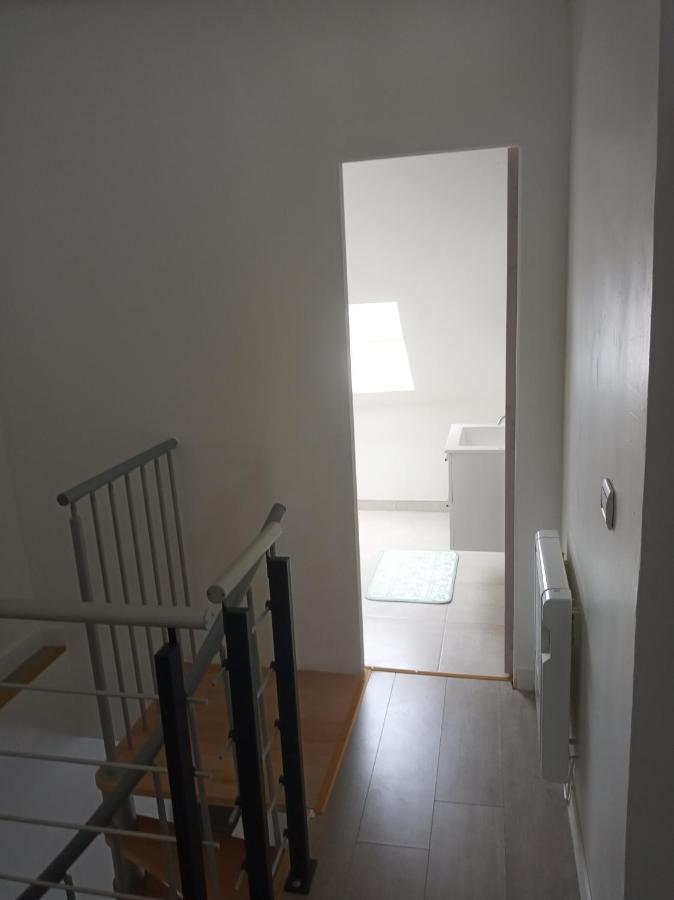 Апартаменти Duplex Agreable Et Calme Шато-Тьєррі Екстер'єр фото